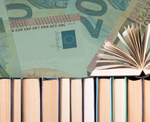 Υψηλό το κόστος της Παιδείας, χαμηλές οι αποδόσεις και σχολεία που ασφυκτιούν